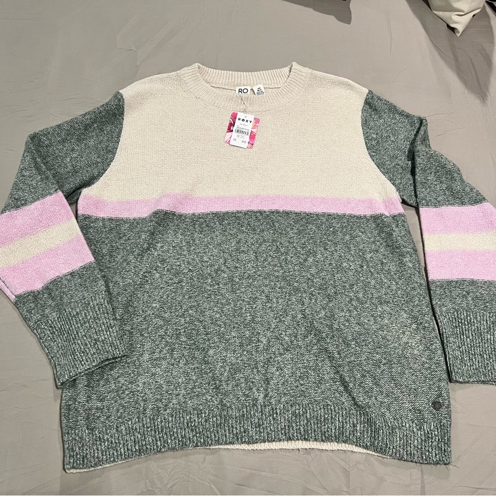 NWT Roxy Sweater